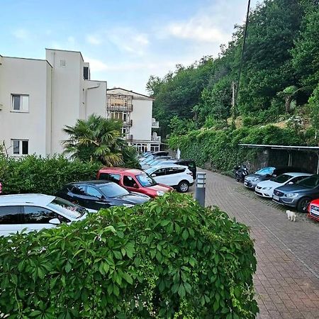 Boutique Hotel Acacia Lovran Exterior photo