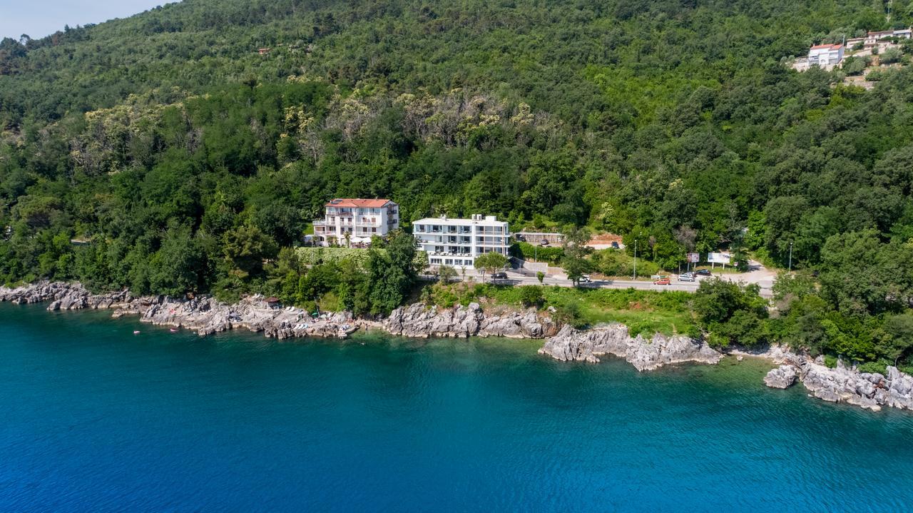 Boutique Hotel Acacia Lovran Exterior photo